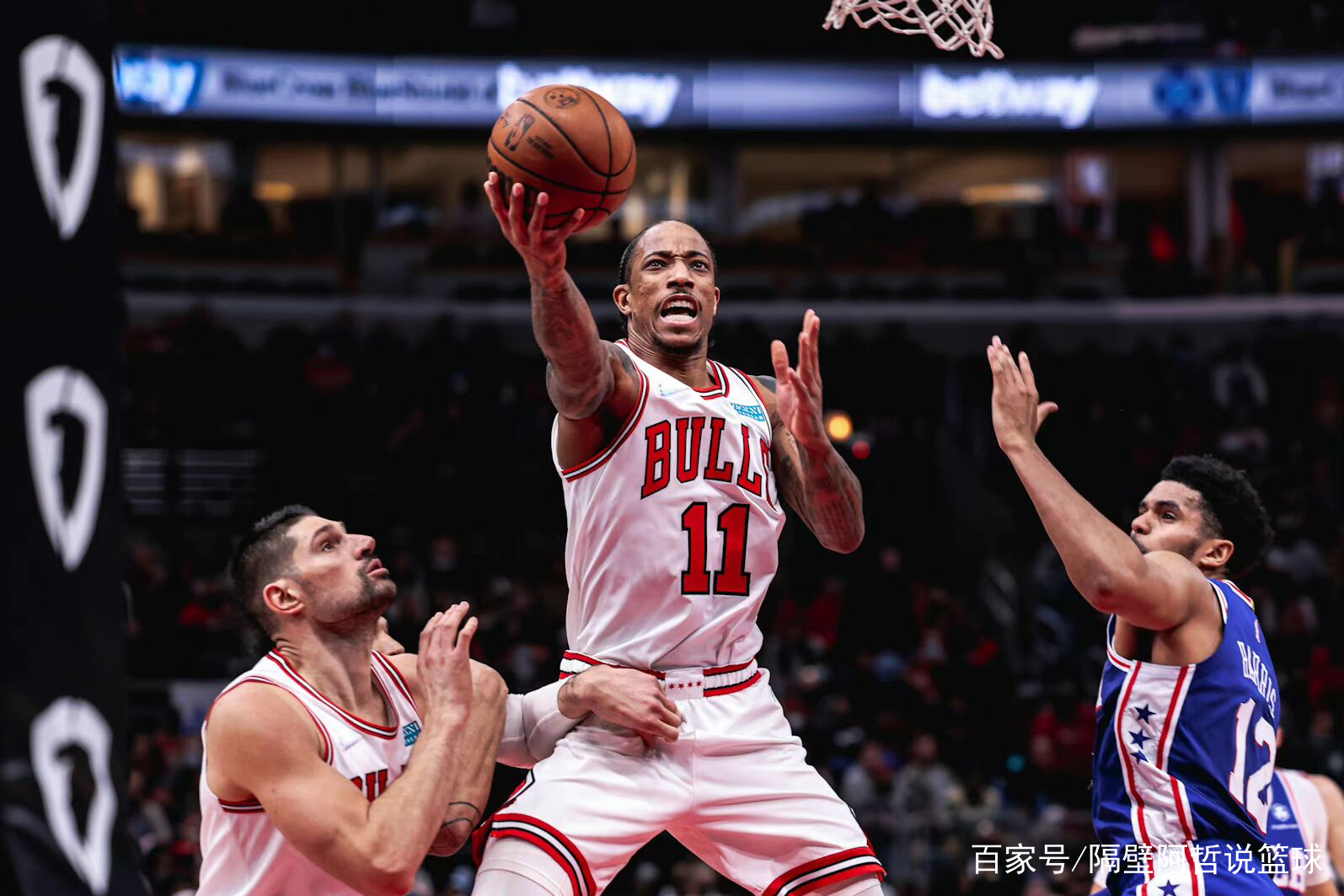 刚刚！风云突变巴塞罗那赛后更衣室发声风云突变拜仁慕尼黑窗口期主帅复盘，国际比赛日曼联调整名单以备法甲的简单介绍